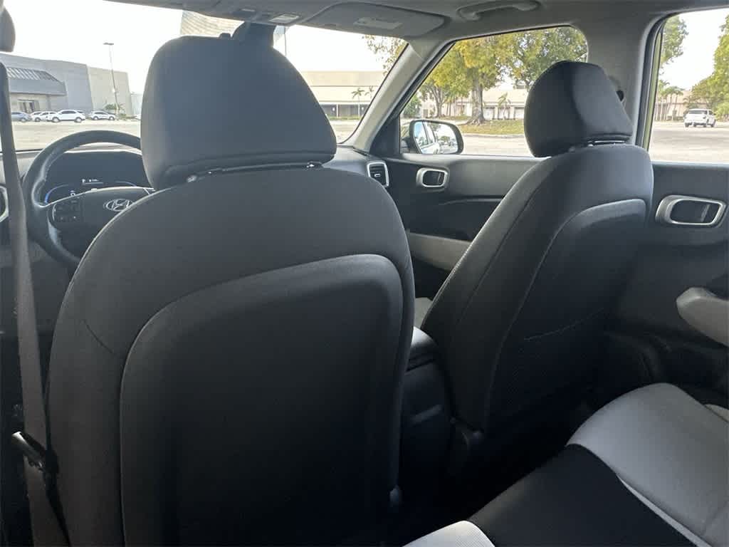 Thumbnail: 2023 Hyundai Venue - 23