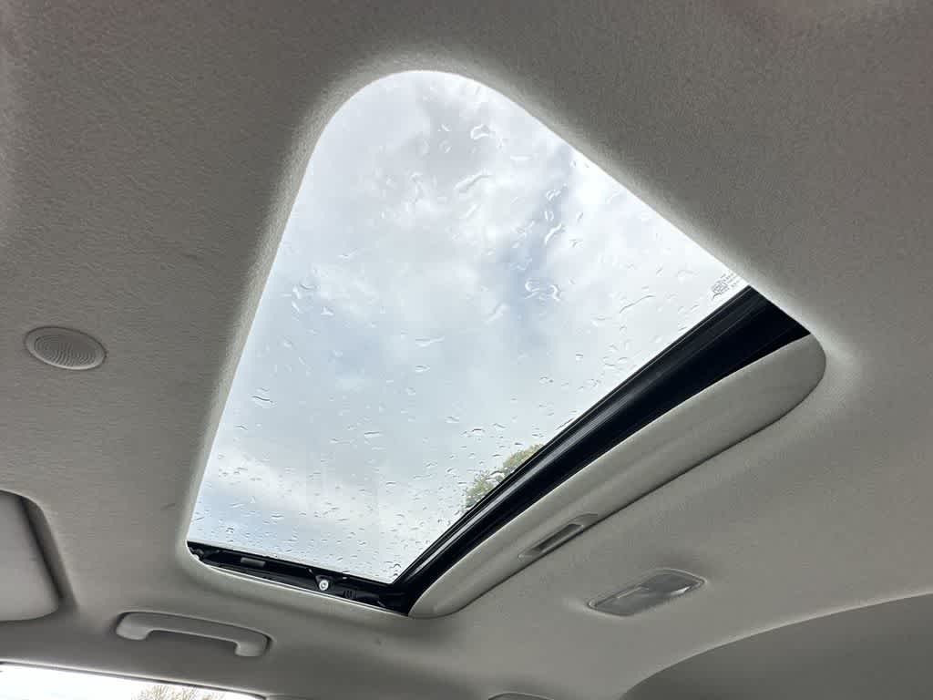 Thumbnail: 2025 Hyundai Venue - 17