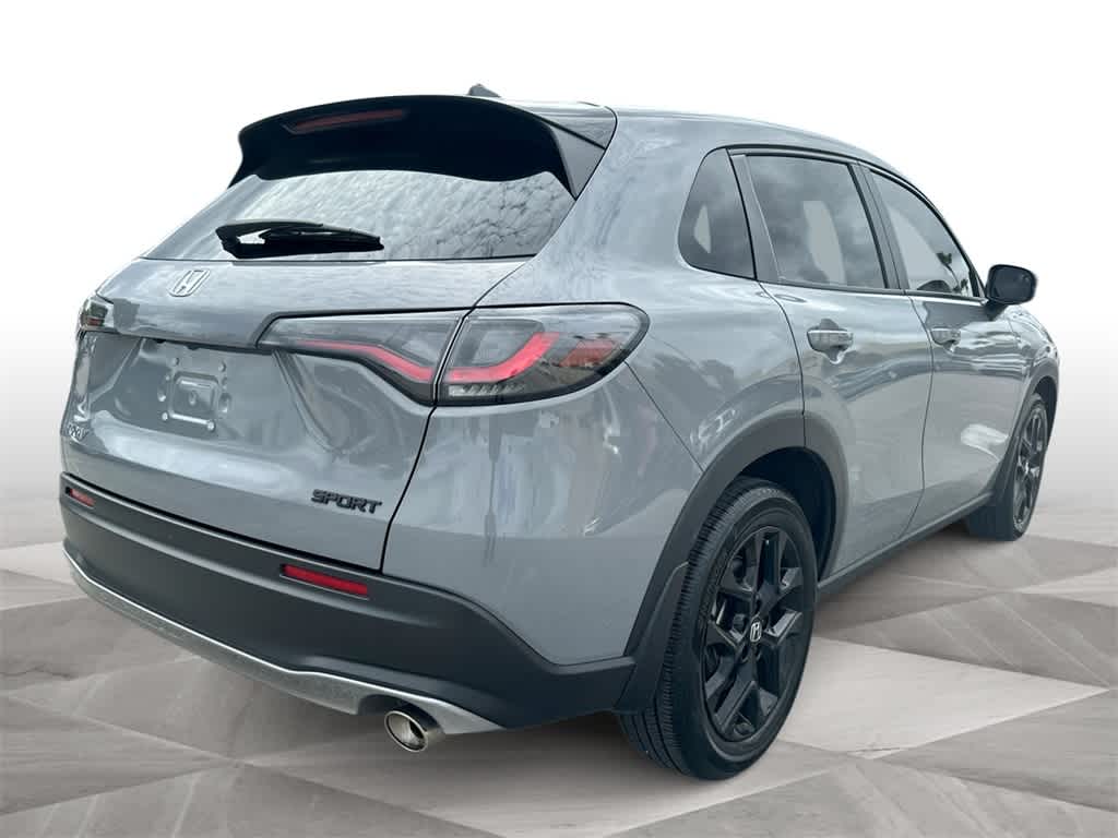 Thumbnail: 2025 Honda HR-V - 8