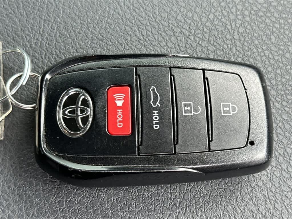 Thumbnail: 2025 Toyota Camry - 28