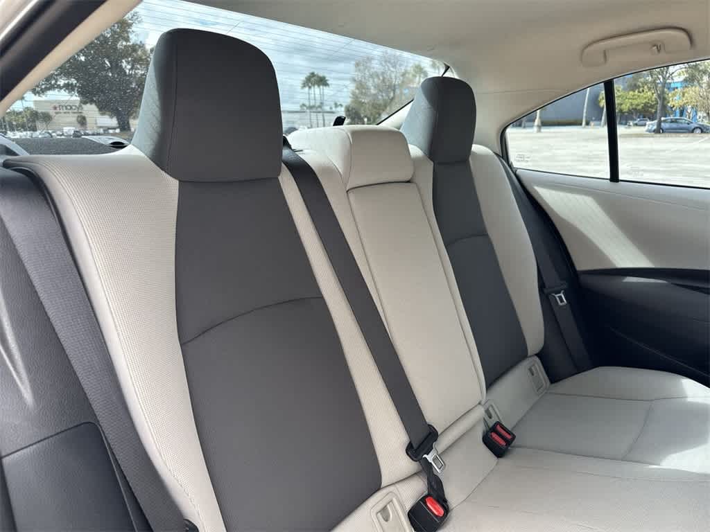 Thumbnail: 2022 Toyota Corolla - 26