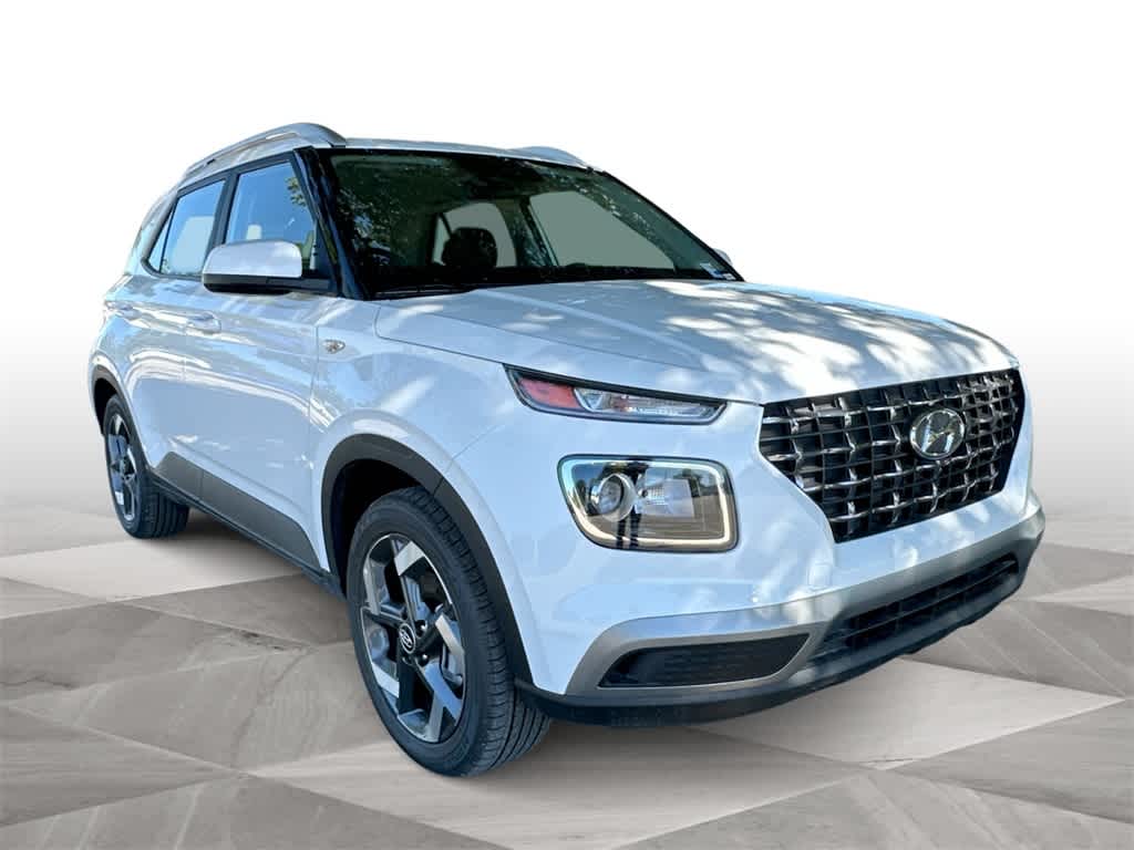 Thumbnail: 2025 Hyundai Venue - 2