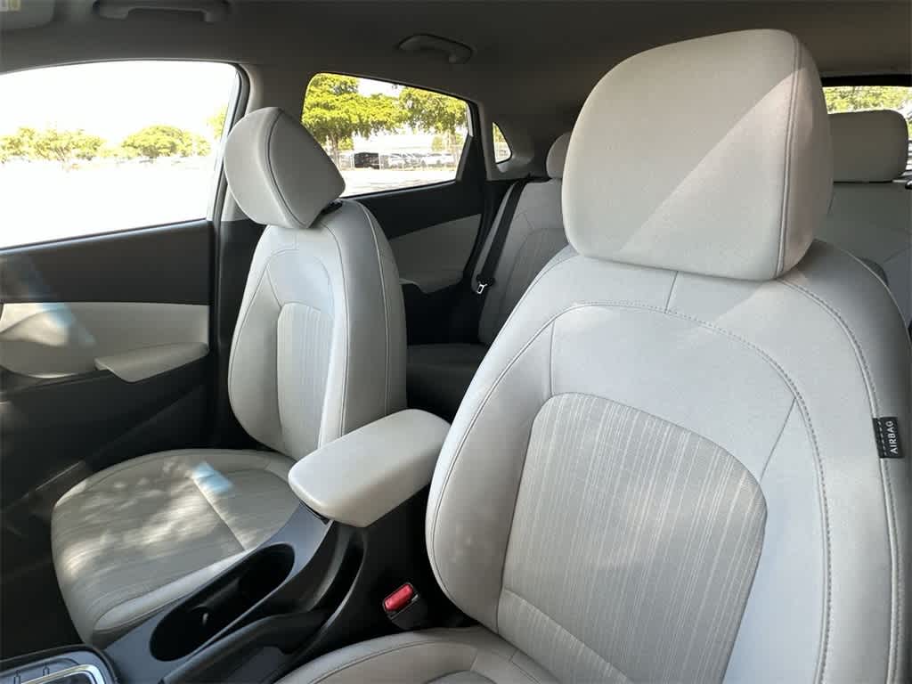 Thumbnail: 2023 Hyundai Kona - 14