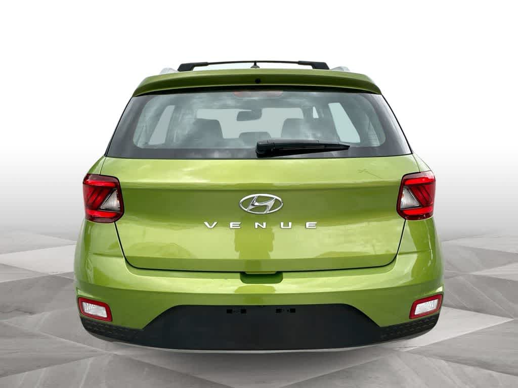 Thumbnail: 2023 Hyundai Venue - 7