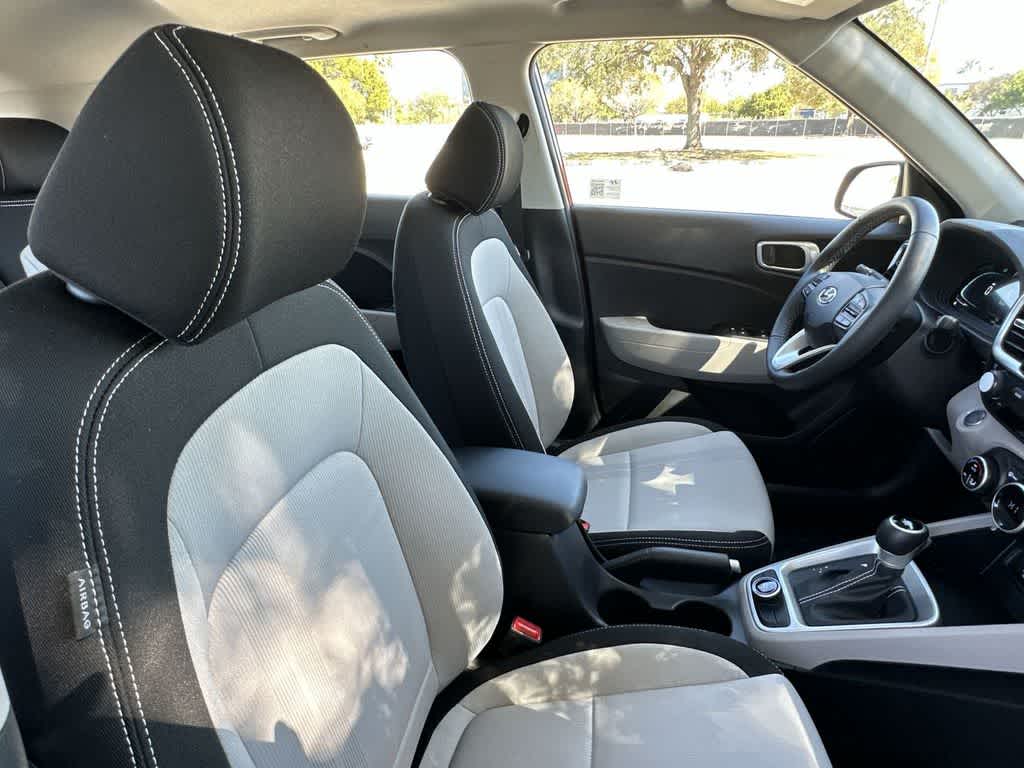 Thumbnail: 2025 Hyundai Venue - 27