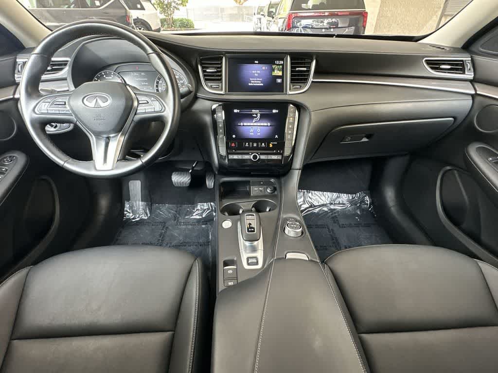 Thumbnail: 2023 INFINITI QX50 - 24