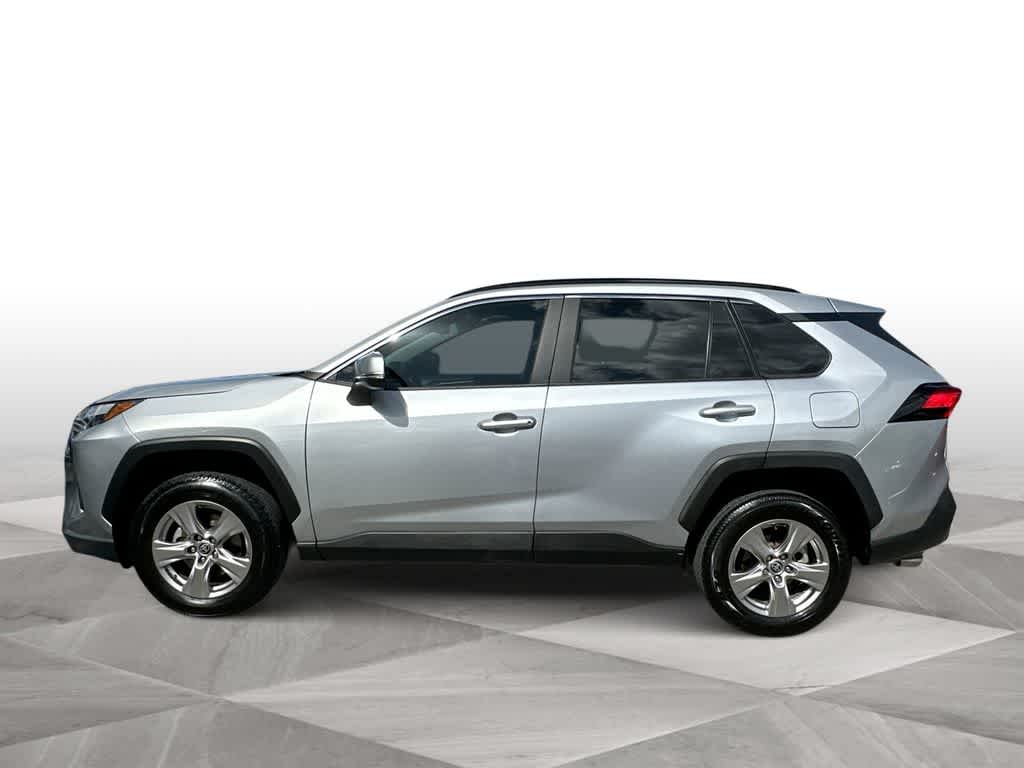 Thumbnail: 2022 Toyota RAV4 - 5
