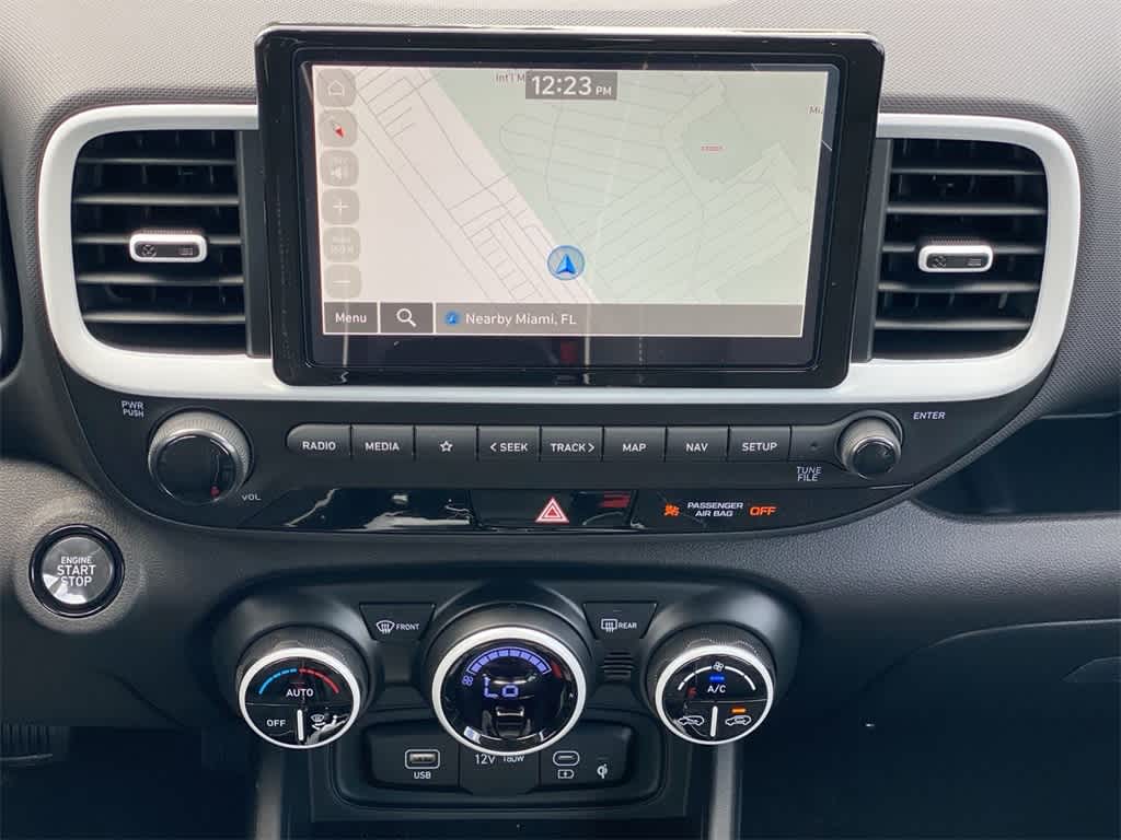 2024 Hyundai Venue Limited 16