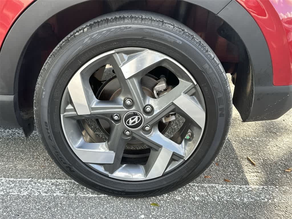 Thumbnail: 2023 Hyundai Venue - 11