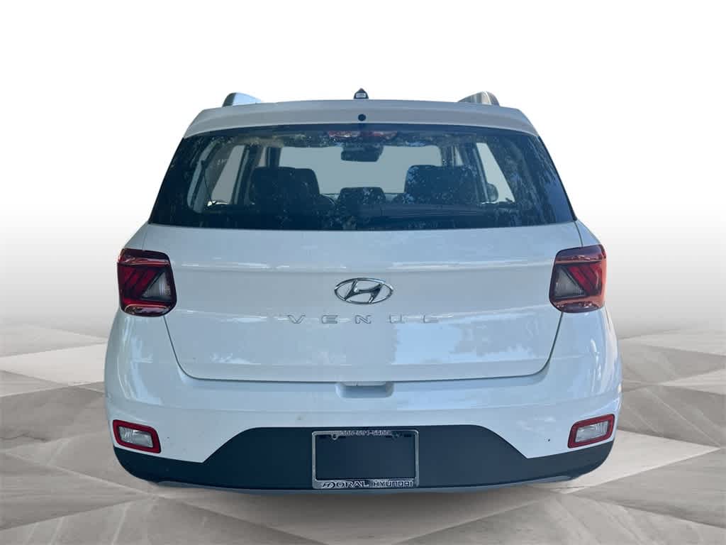 Thumbnail: 2025 Hyundai Venue - 7