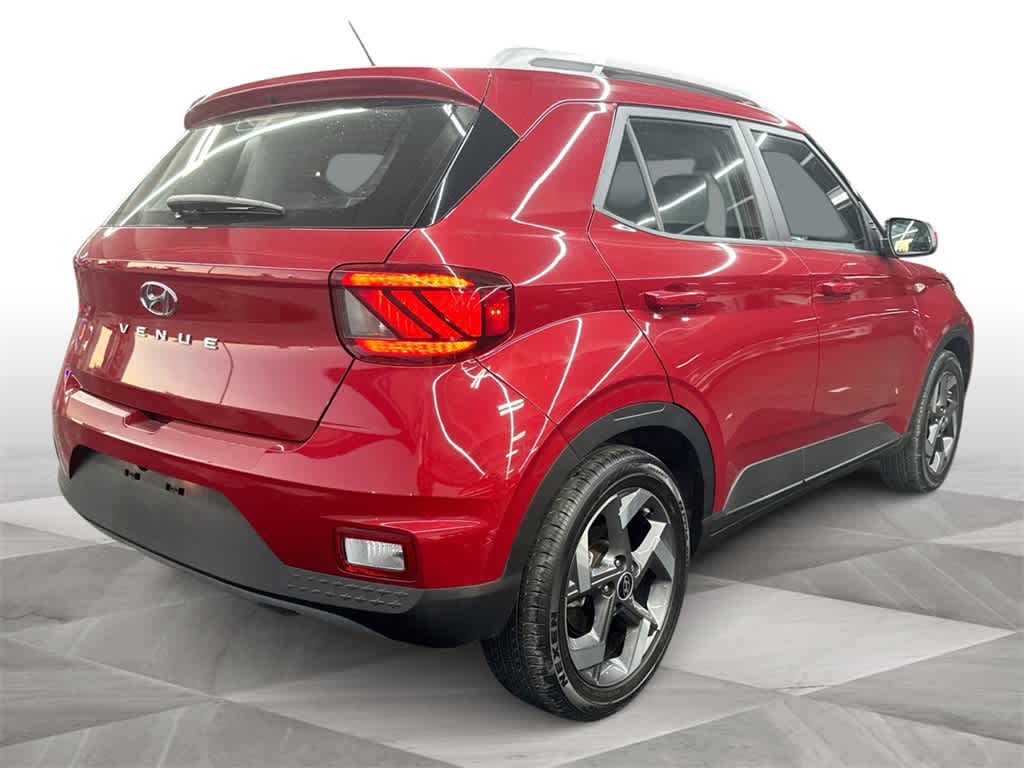 Thumbnail: 2023 Hyundai Venue - 8