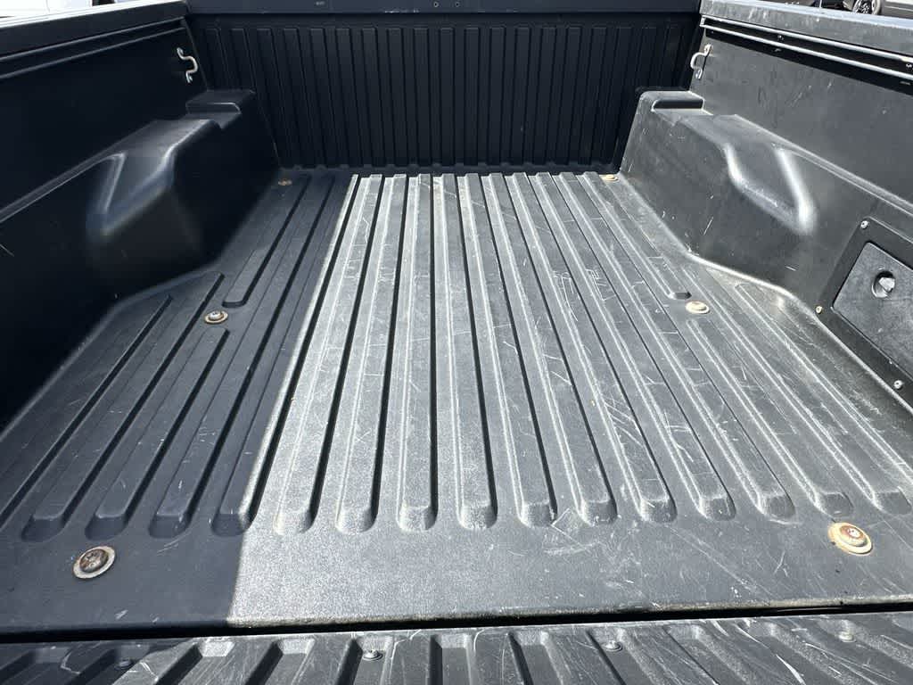 Thumbnail: 2021 Toyota Tacoma - 25