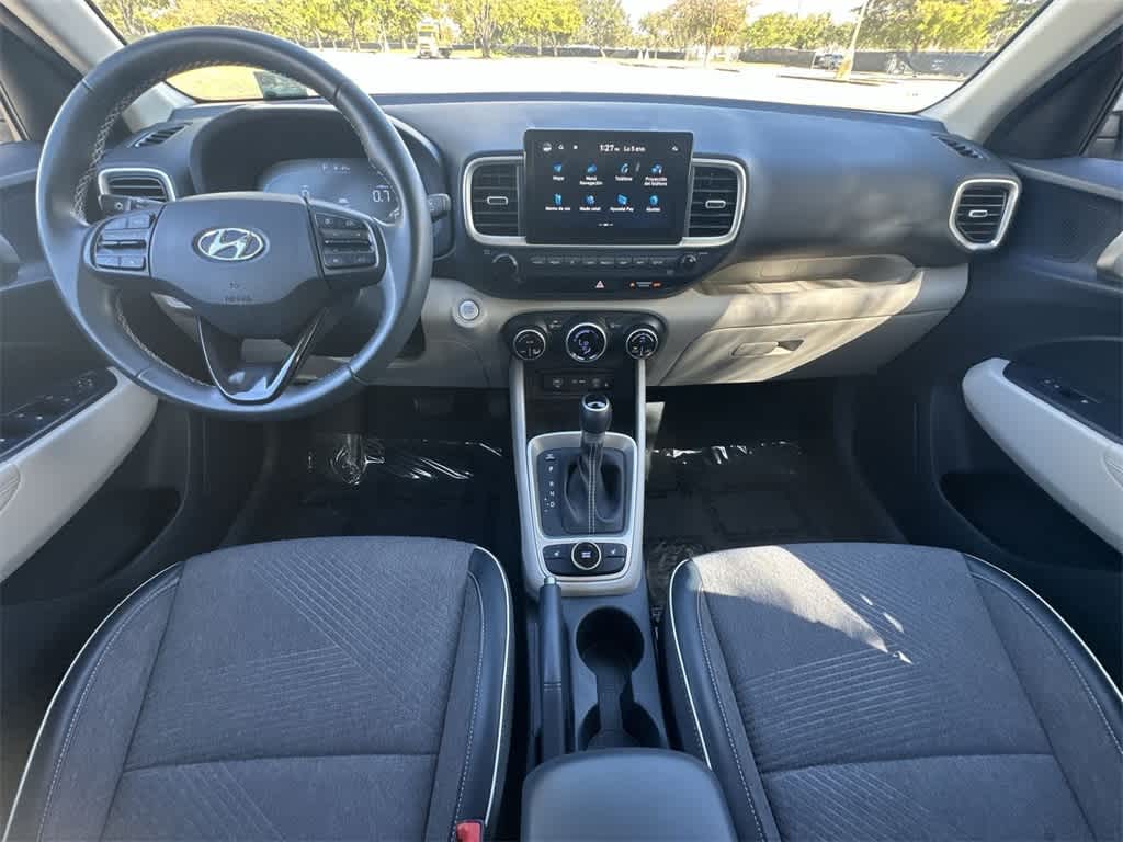 Thumbnail: 2023 Hyundai Venue - 23