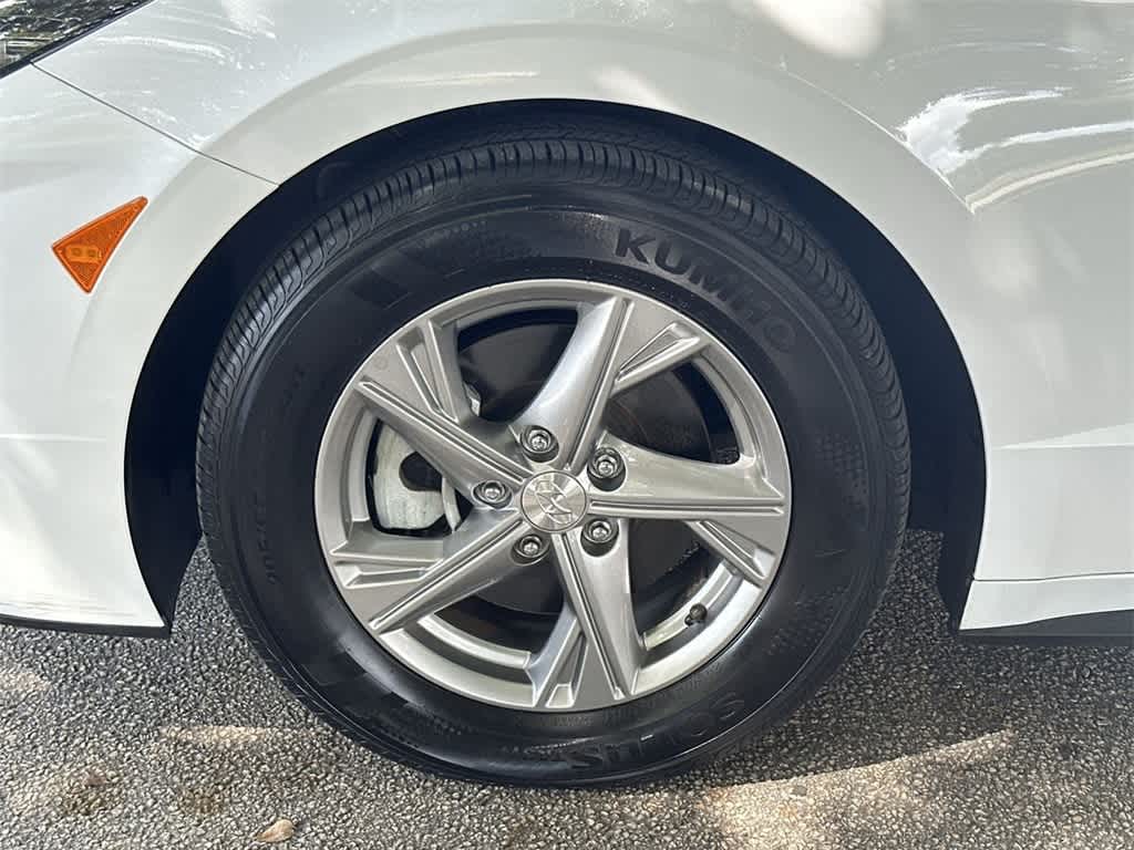 Thumbnail: 2023 Hyundai Sonata - 11