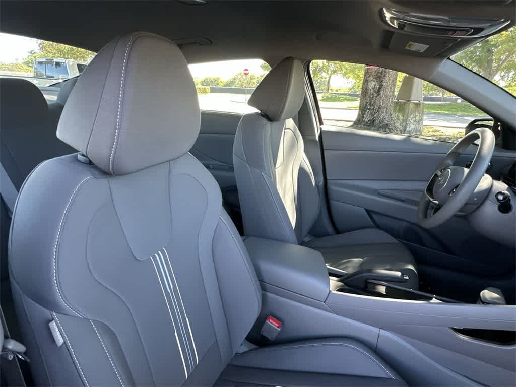 Thumbnail: 2024 Hyundai Elantra - 27