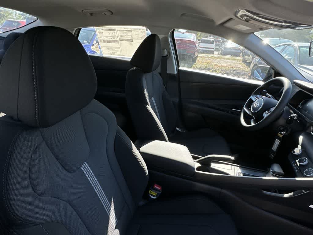 Thumbnail: 2026 Hyundai Elantra - 27