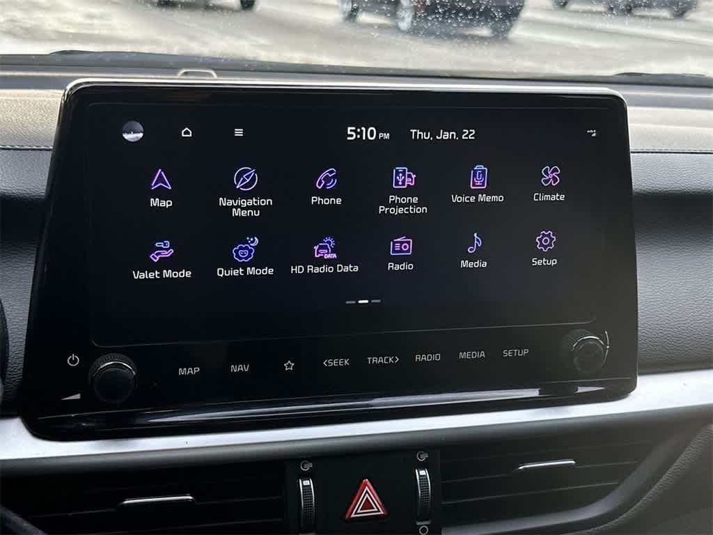 Thumbnail: 2023 Kia Forte - 18