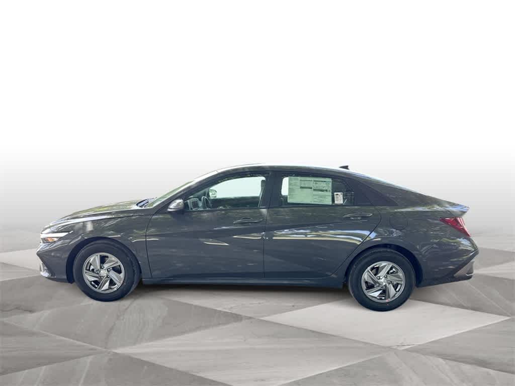 Thumbnail: 2025 Hyundai Elantra - 5