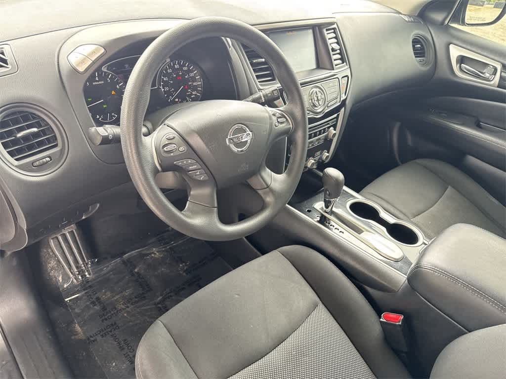 Thumbnail: 2020 Nissan Pathfinder - 13
