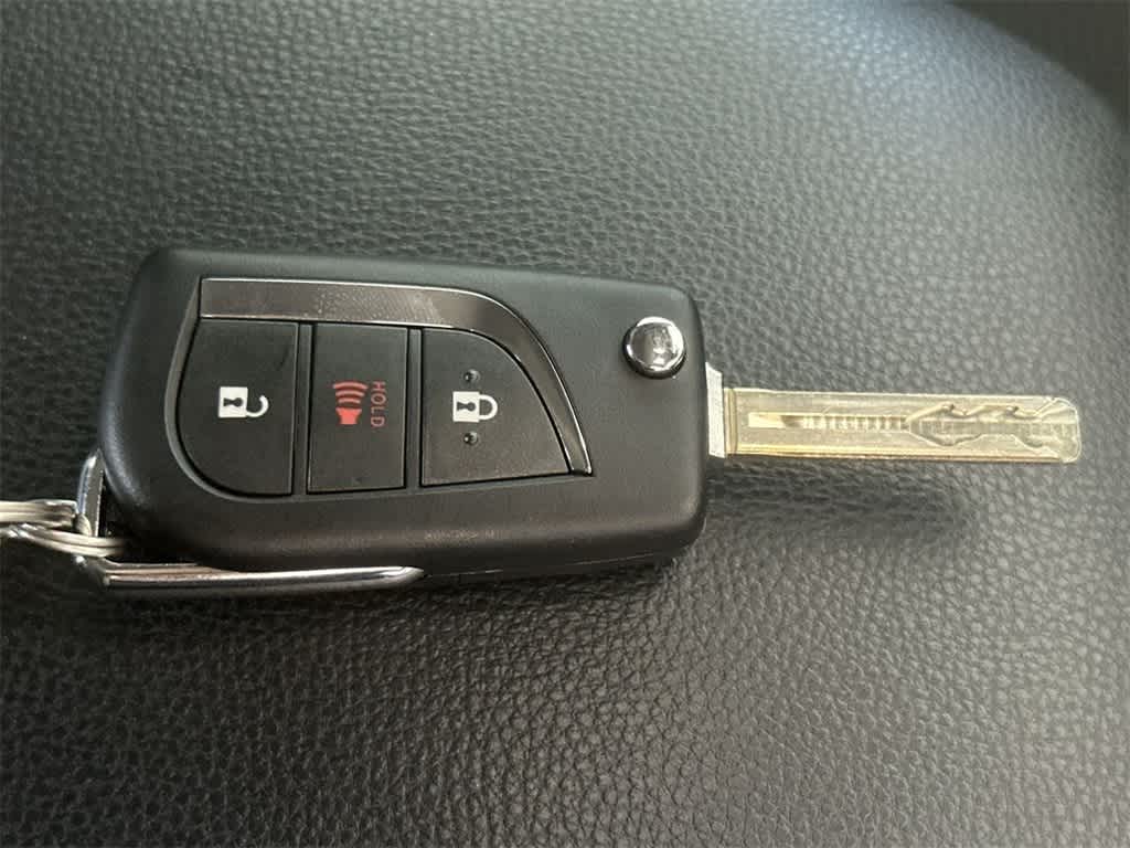 Thumbnail: 2024 Toyota RAV4 - 28