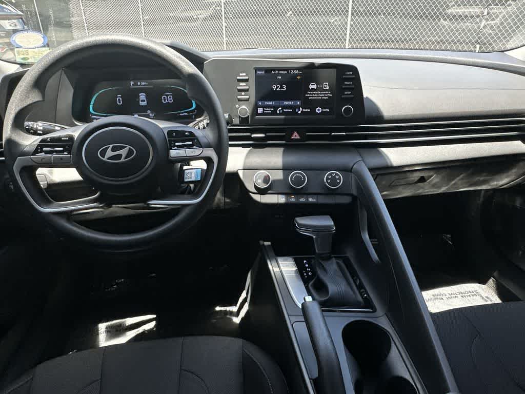 Thumbnail: 2025 Hyundai Elantra - 14