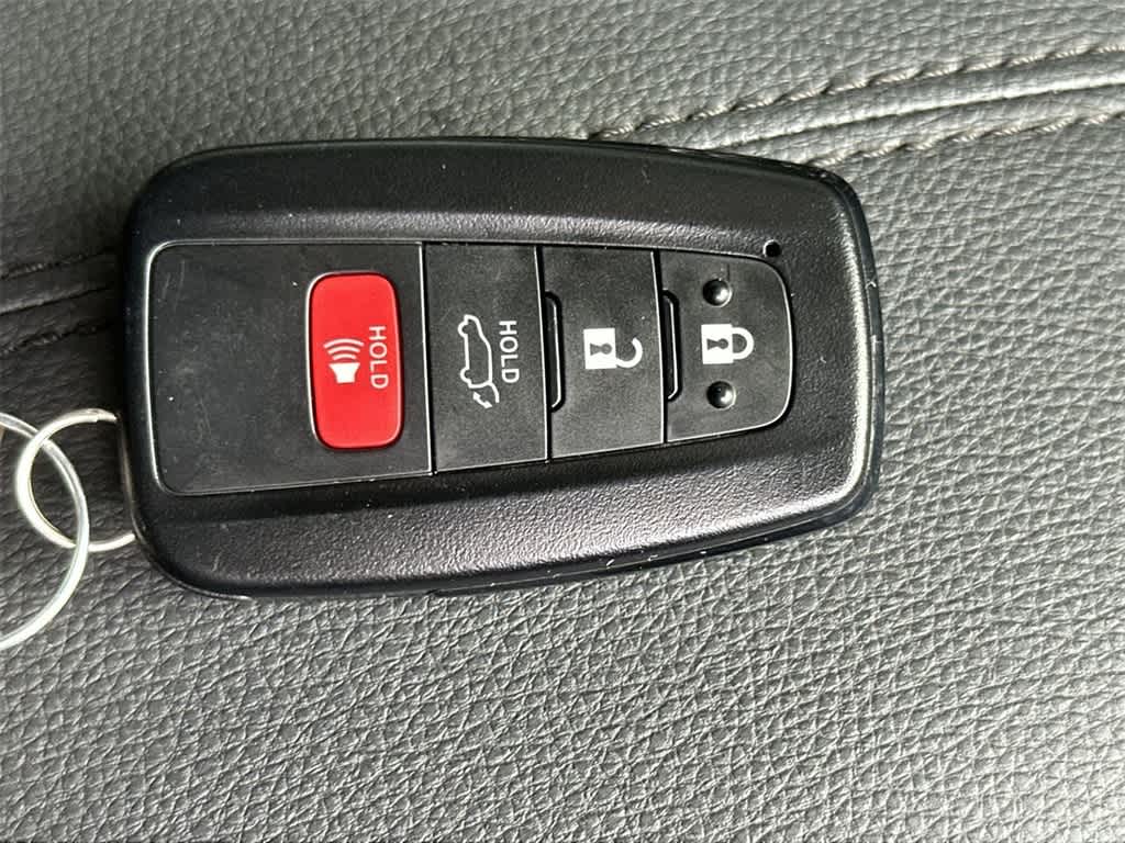 Thumbnail: 2023 Toyota RAV4 - 28