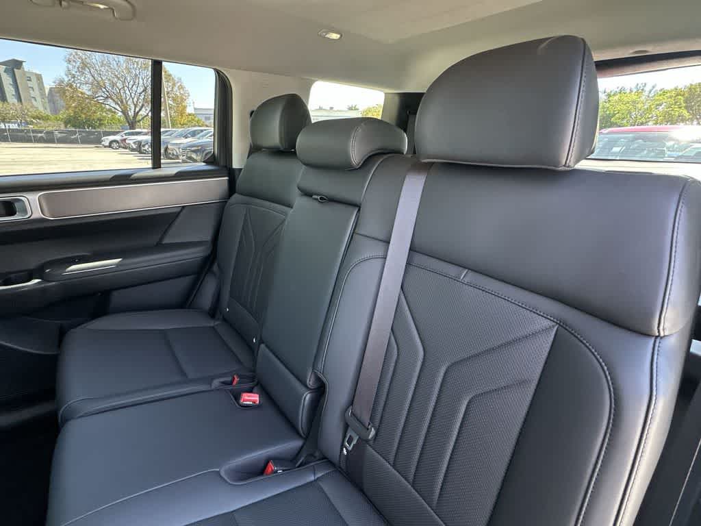 Thumbnail: 2025 Hyundai Santa Fe - 22