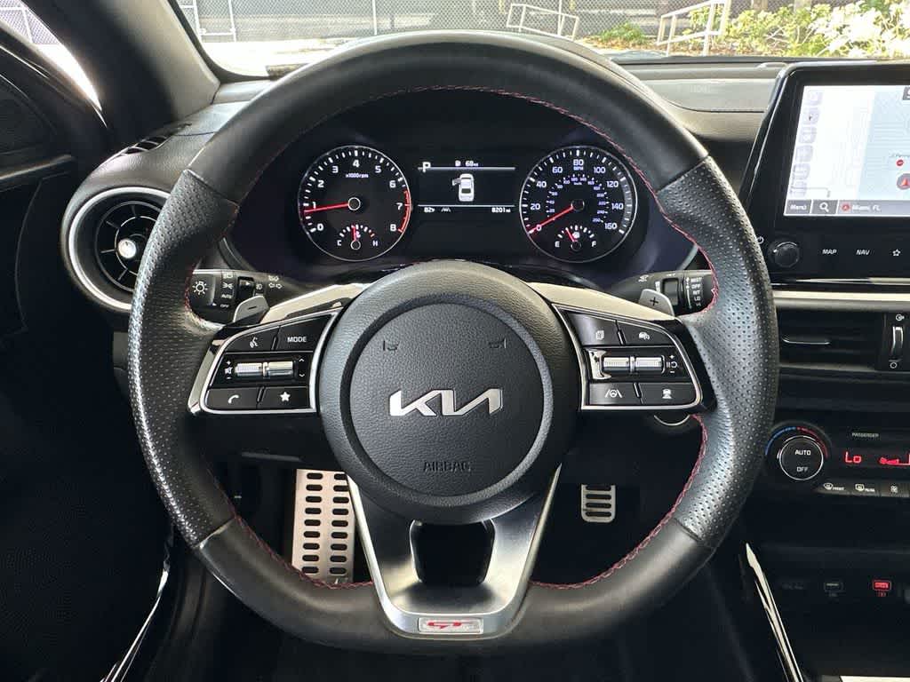Thumbnail: 2023 Kia Forte - 15