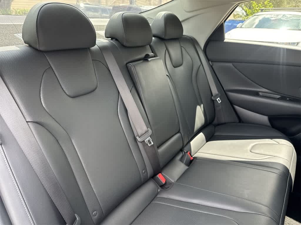 Thumbnail: 2024 Hyundai Elantra - 26