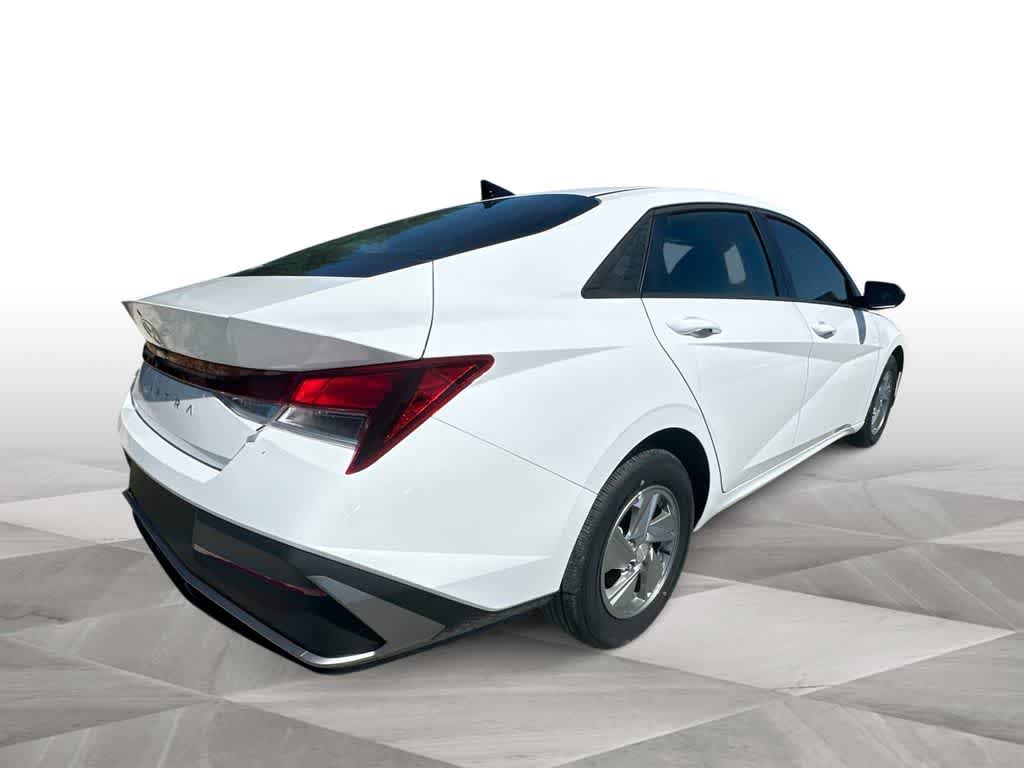 Thumbnail: 2026 Hyundai Elantra - 8