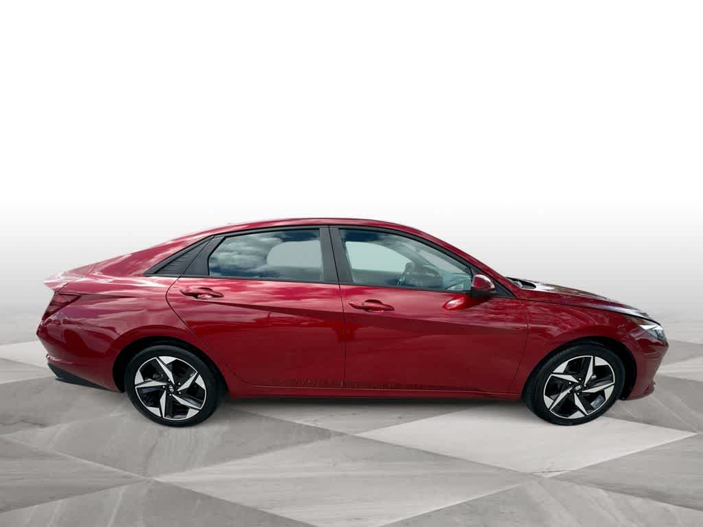 Thumbnail: 2023 Hyundai Elantra - 9