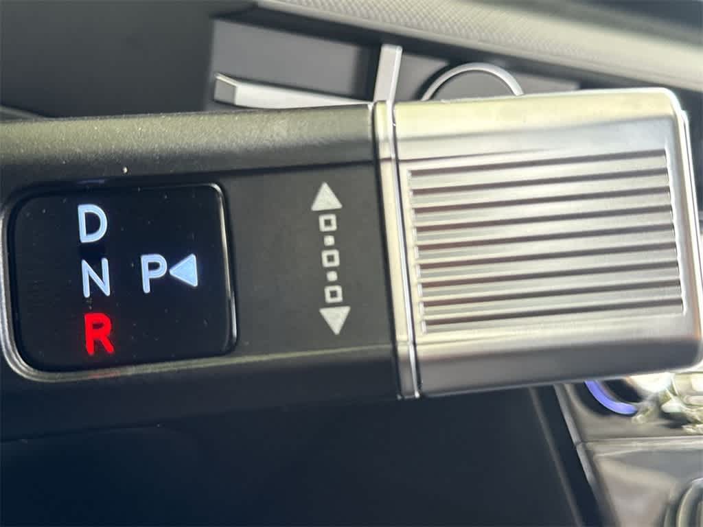 2025 Hyundai Santa Fe SE 21
