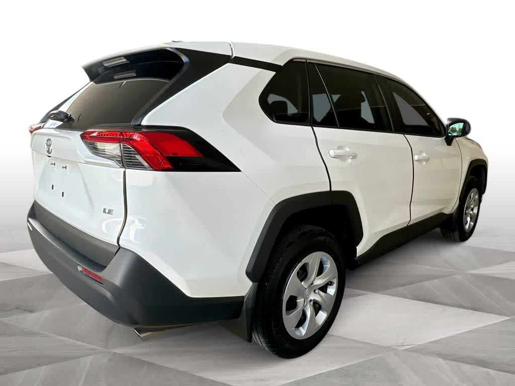Thumbnail: 2024 Toyota RAV4 - 8