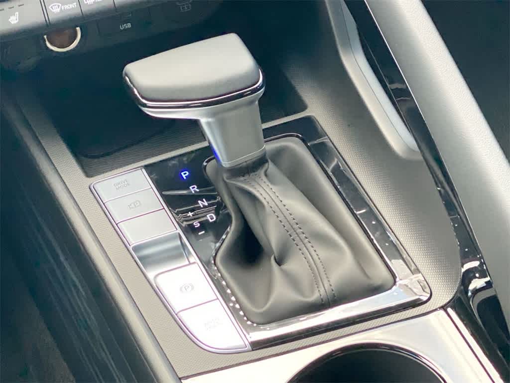 2024 Hyundai Elantra SEL 18