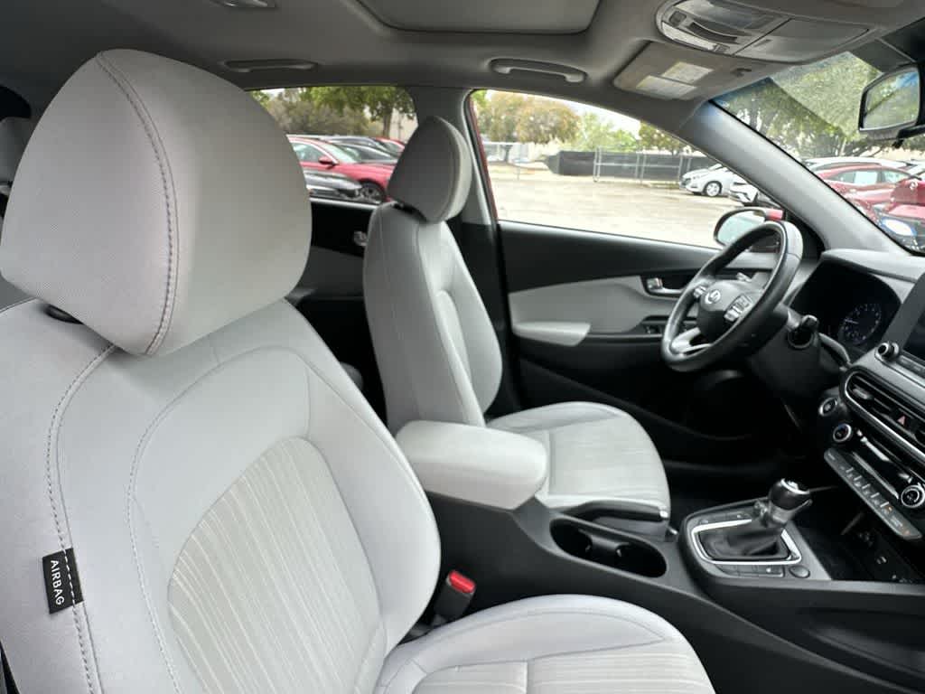 Thumbnail: 2022 Hyundai Kona - 27