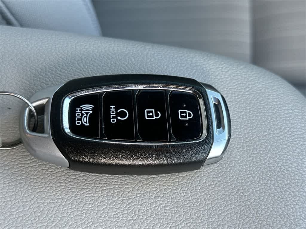 Thumbnail: 2022 Hyundai Kona - 28