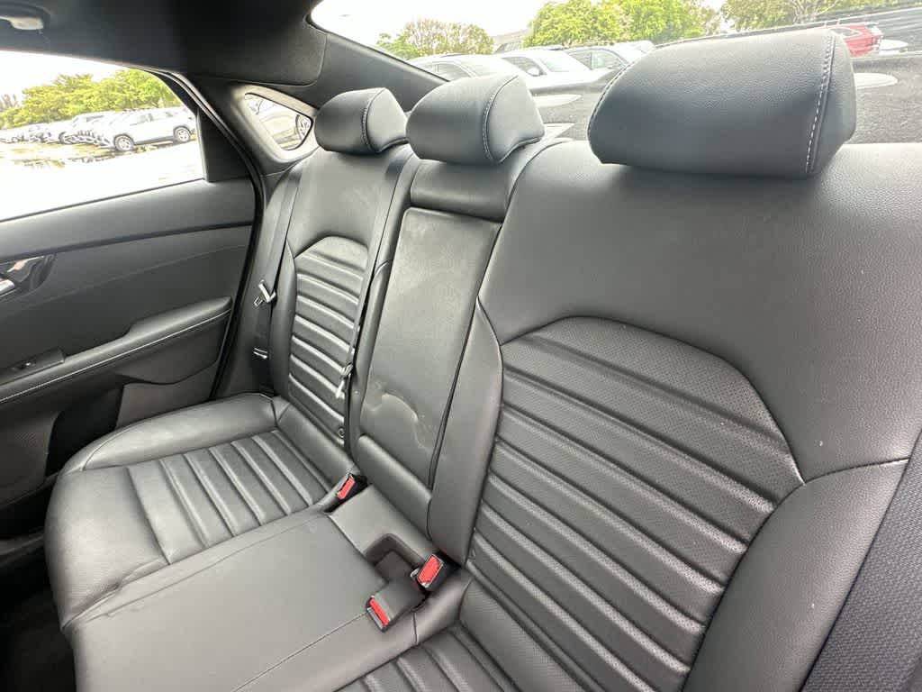 Thumbnail: 2023 Kia Forte - 22