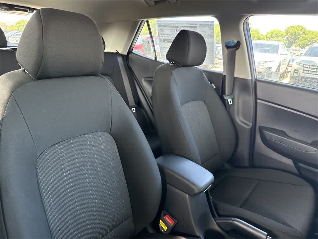 2025 Hyundai Venue SE 27
