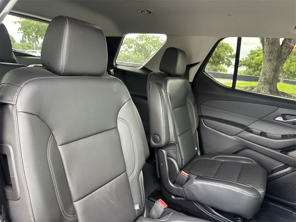 Thumbnail: 2021 Chevrolet Traverse - 26