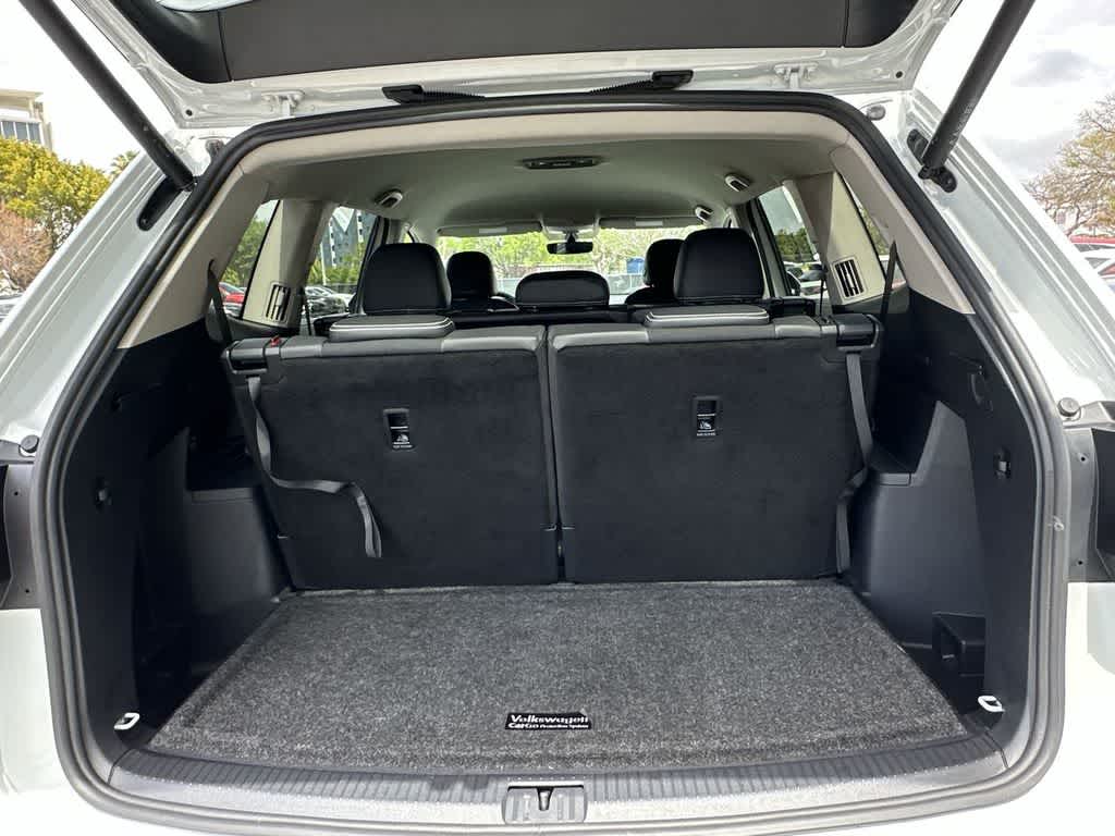 Thumbnail: 2023 Volkswagen Atlas - 25