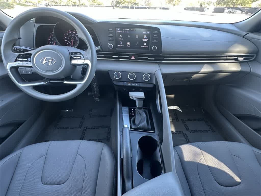 Thumbnail: 2023 Hyundai Elantra - 24