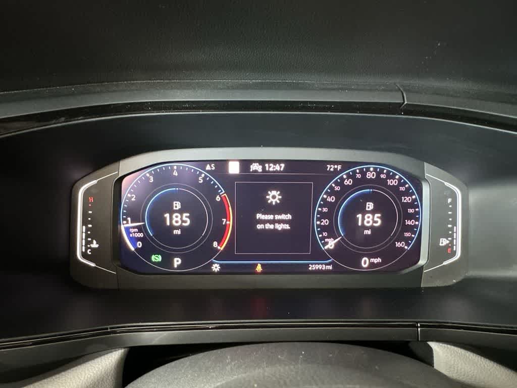 Thumbnail: 2022 Volkswagen Taos - 16