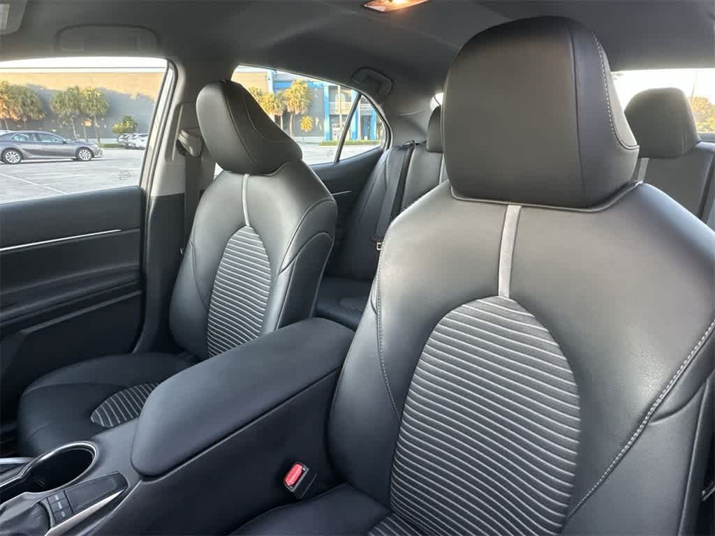 Thumbnail: 2024 Toyota Camry - 14