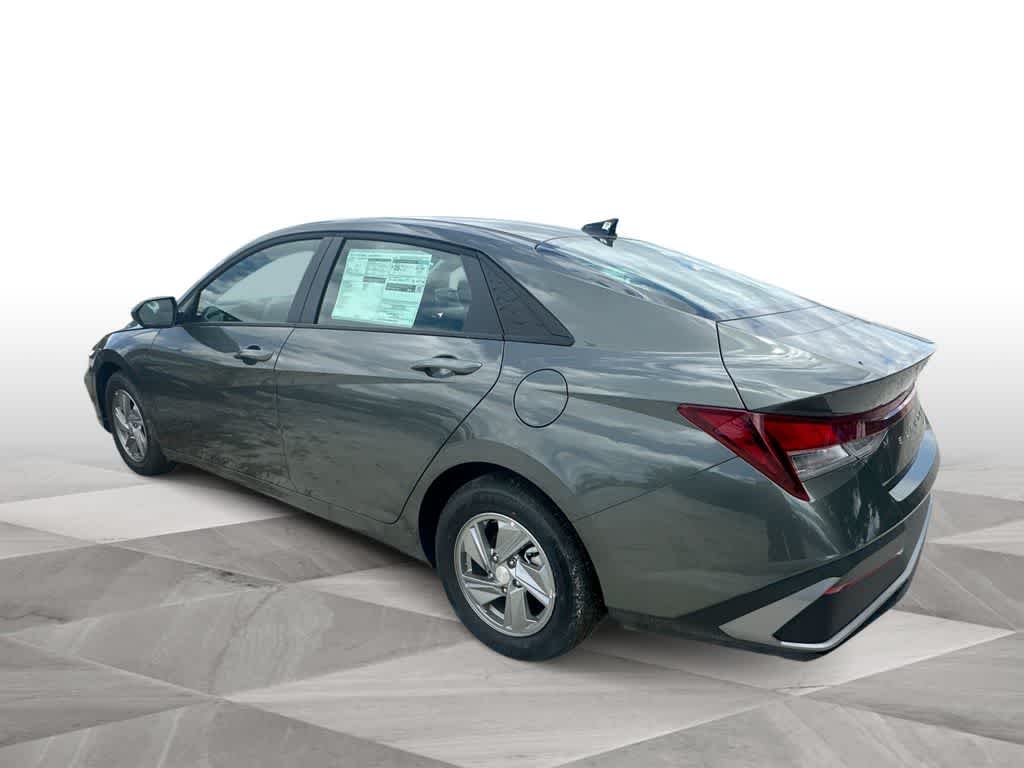 Thumbnail: 2026 Hyundai Elantra - 6