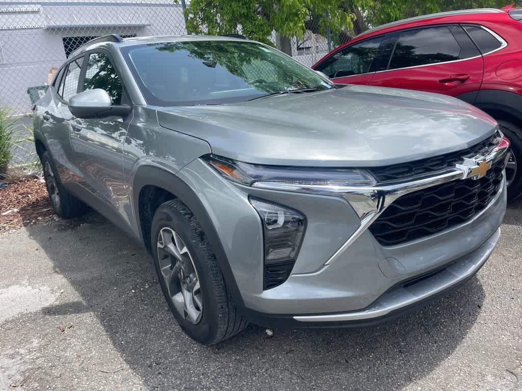 2024 Chevrolet Trax LT Hero Image