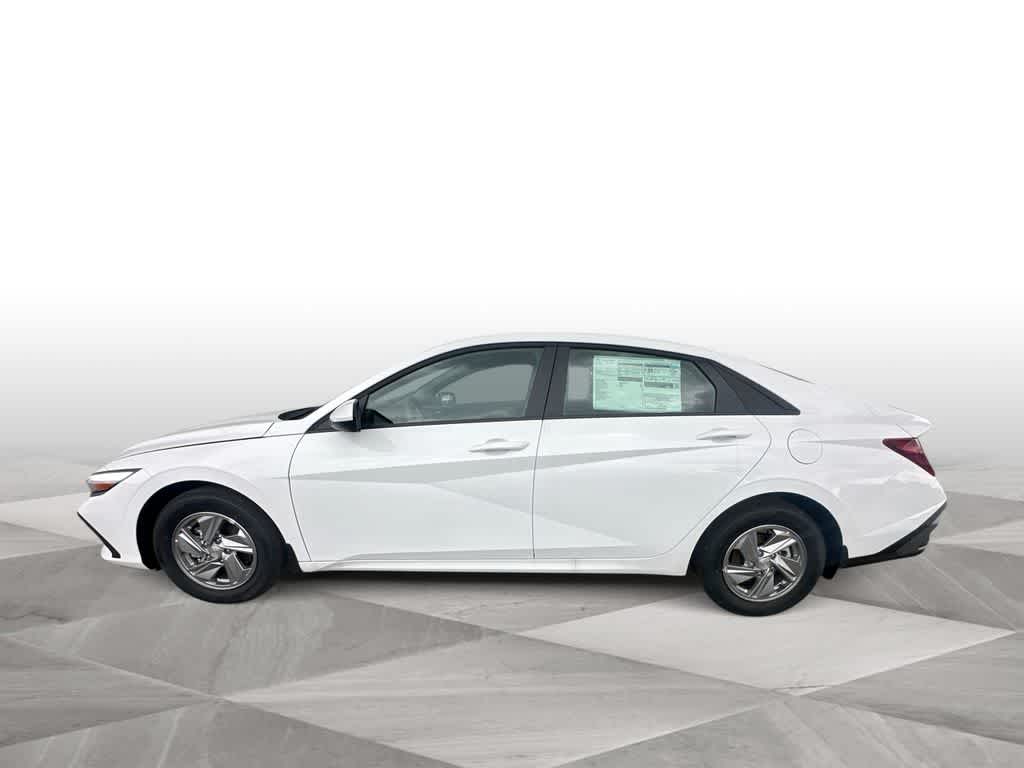 Thumbnail: 2026 Hyundai Elantra - 5