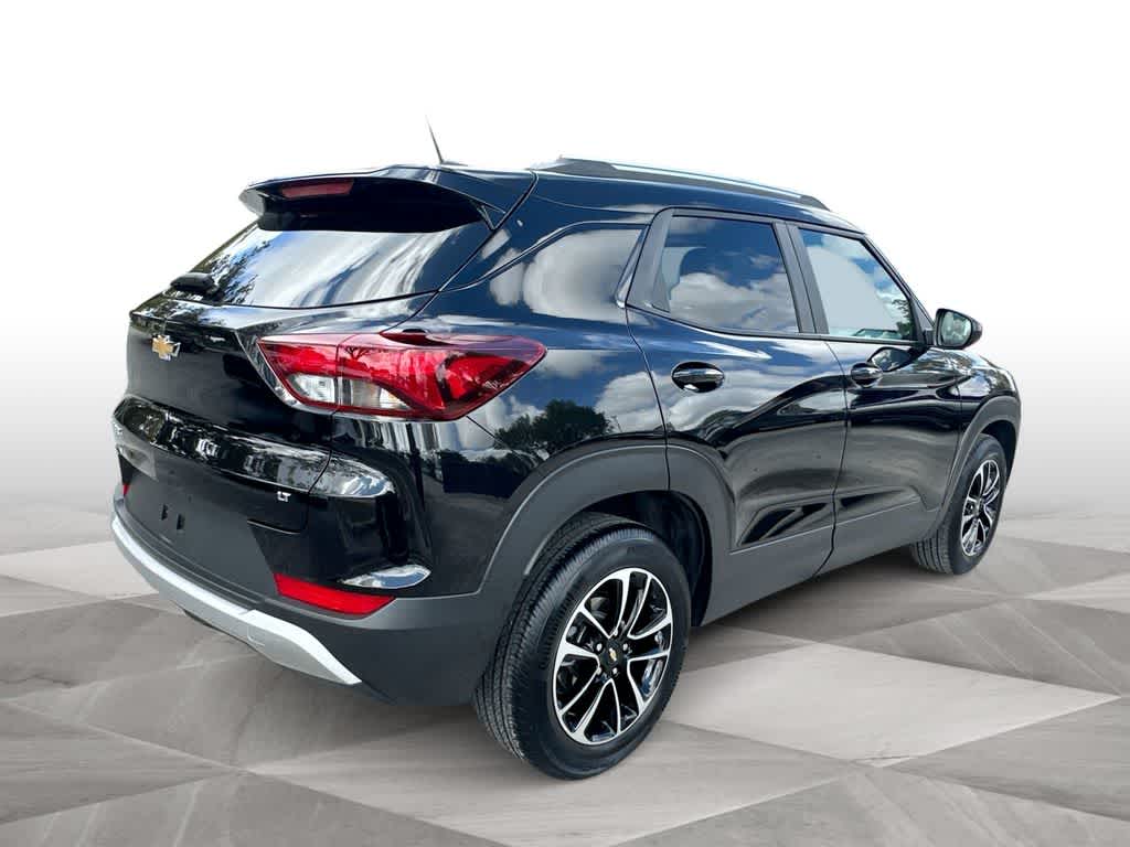 Thumbnail: 2025 Chevrolet TrailBlazer - 8