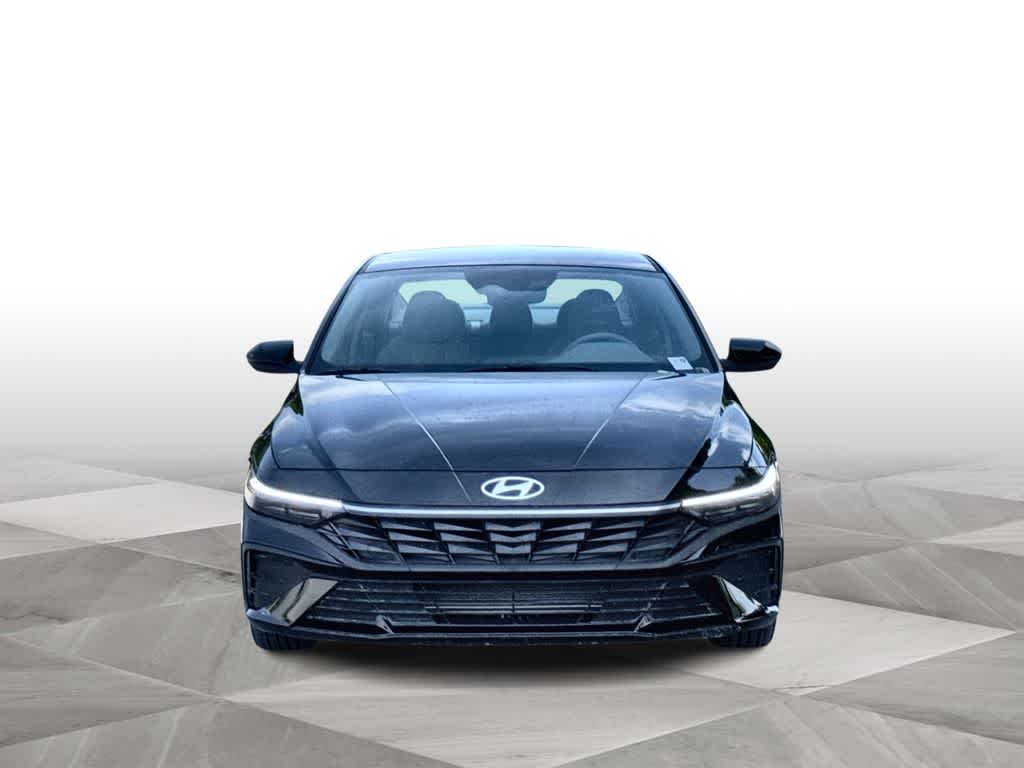 Thumbnail: 2026 Hyundai Elantra - 3
