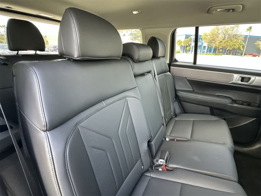 Thumbnail: 2025 Hyundai Santa Fe - 26