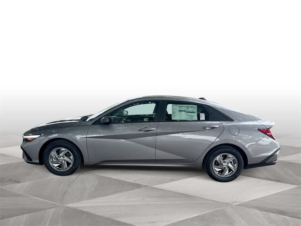Thumbnail: 2025 Hyundai Elantra - 5
